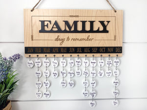 Holiday Gifts FAMILY Days to Remember Calendar Sign in Oak & Black Board, Plain Write-On Circles